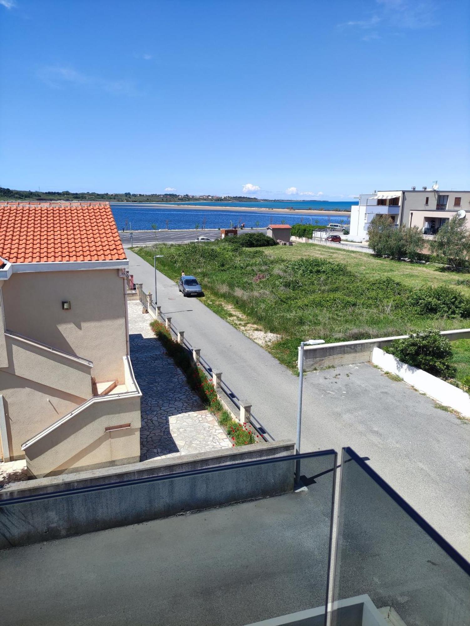 Apartments Anda Nin Exterior photo